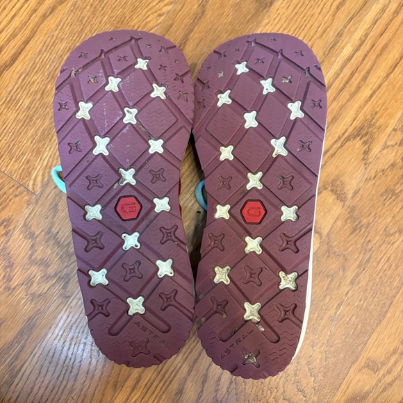 Astral Women's red Sneakers with Light Blue Laces - Picture 5 of 6